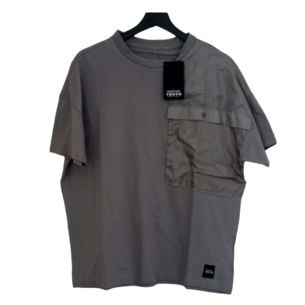 NWT native youth men's size medium shirt sleeve t-shirt with pocket.